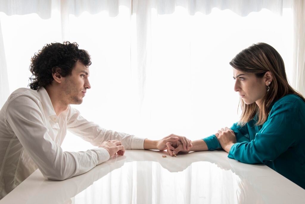 relationships-therapy-save-marriage-or-partnership