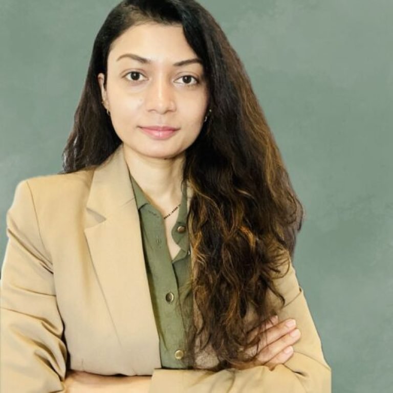 Green Minimalist Watercolor Background Instagram Story (Instagram Post (45))